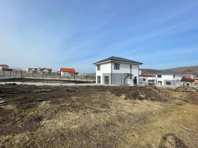 Teren construibil imediat 540 mp cu utilitati in Chinteni