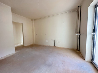Apartament 2 camere, parcare, incalzire pardosea, balcon  Apahida 