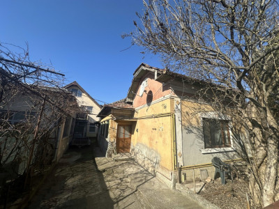 Teren Cluj 600 mp front 24ml zona Iris , Rivus Mall , pretabil duplex sau casa