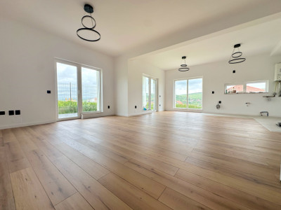 Casa cuplata finisata cu toate utilitatile in Chinteni